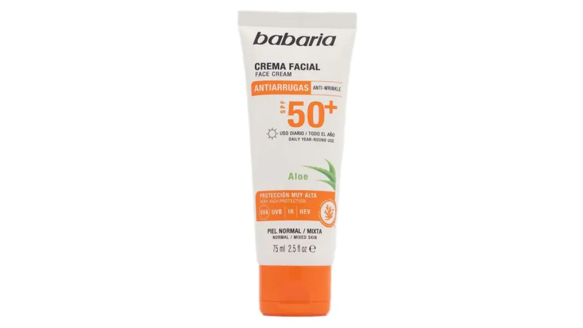 Babaria Crema Facial Solar con Aloe Vera SPF 50+: protección seria a precio de risa