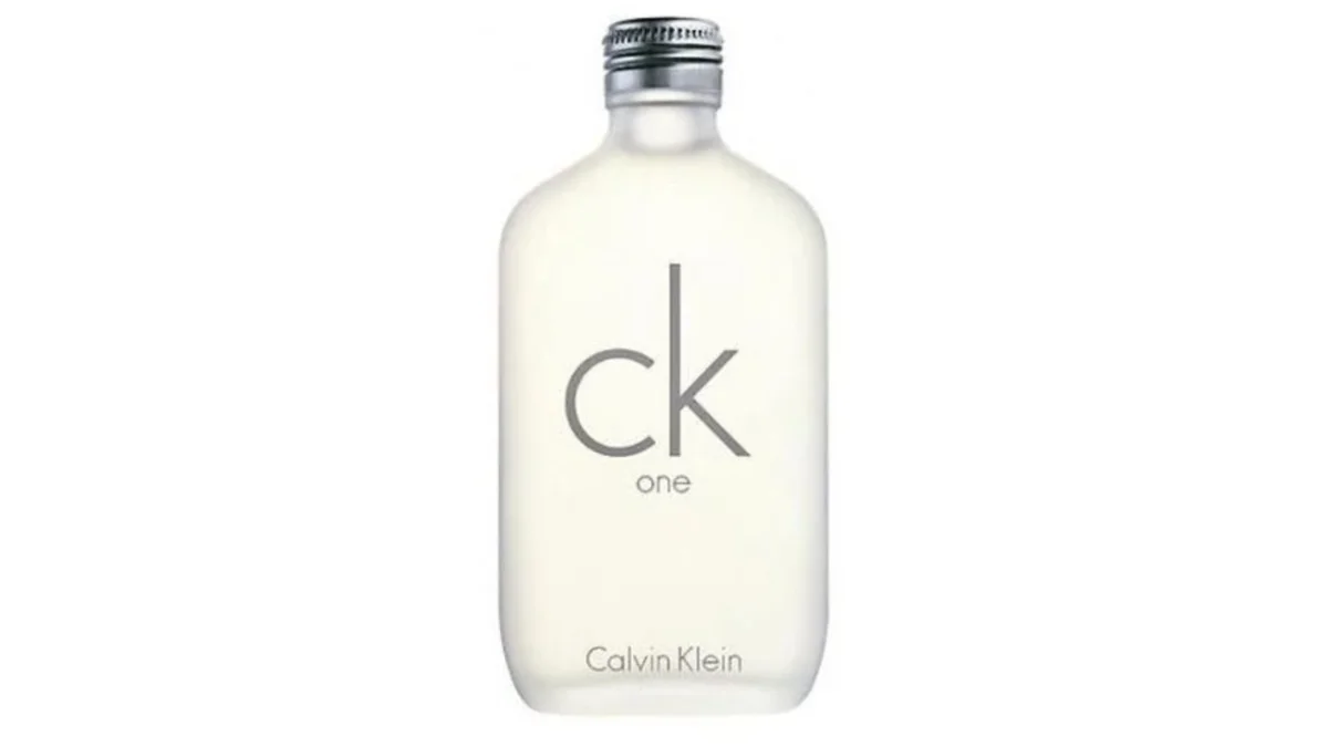 Calvin Klein CK One: el perfume que rompió todas las reglas y sigue siendo imbatible 30 años después